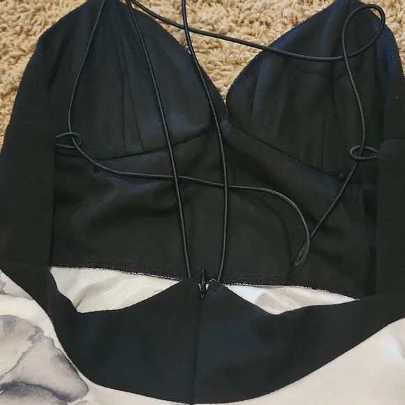 Black and white floral spaghetti trap formal dress by L'ATISTE - Picture 9 of 11